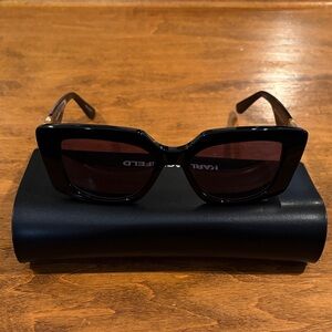 New in Case Karl Lagerfeld Black Frame Sunglasses